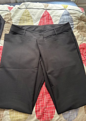 Düğmeli Siyah Kadın Kumaş Pantolon - Görsel 2