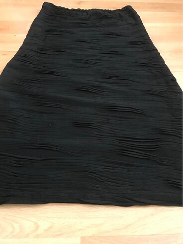 Kısa straplez elbise - Görsel 8