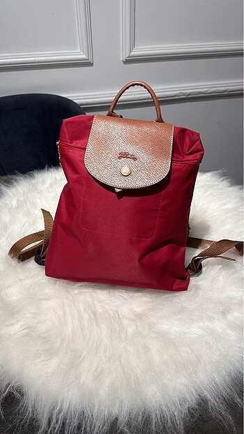 Longchamp sırt çantası