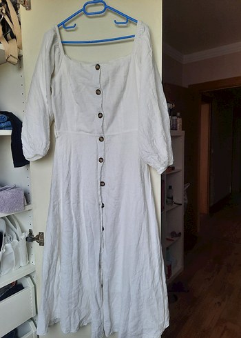 Uzun Beyaz Keten Düğmeli Bohem Elbise - Görsel 3