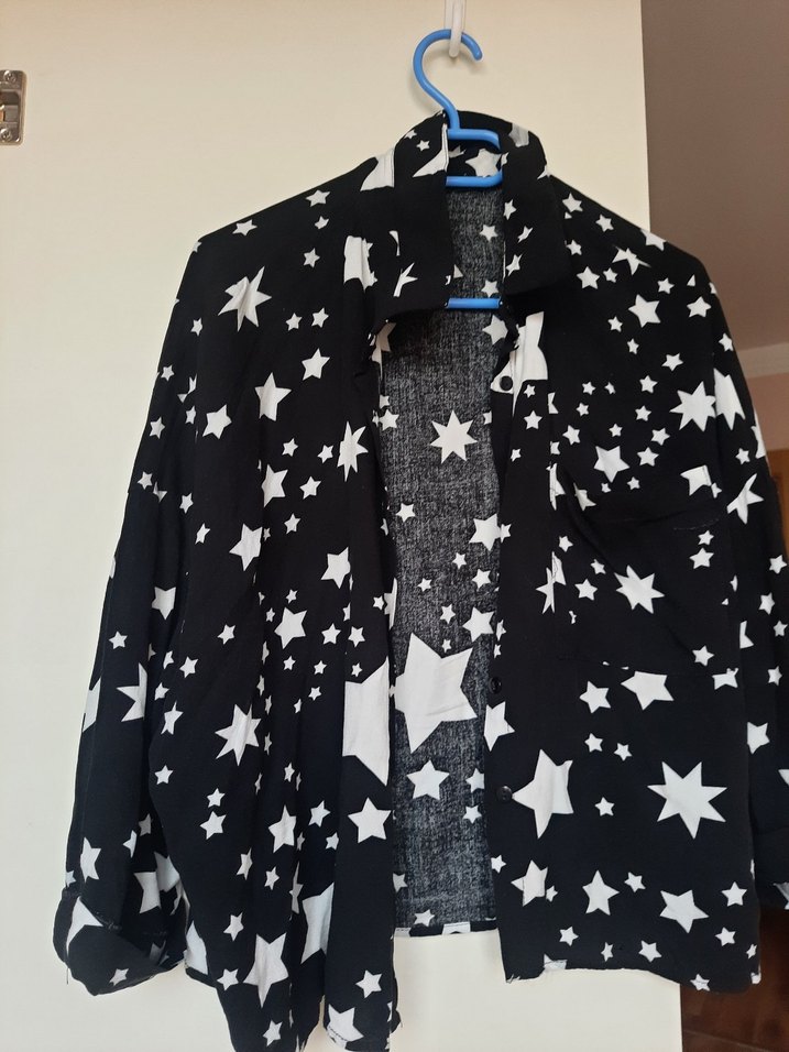 Yıldız Desenli Siyah Kadın Gömlek - Görsel 2