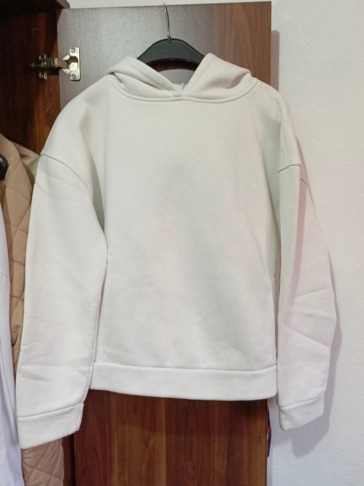 Kadın Beyaz Kapüşonlu Sweatshirt - Görsel 2