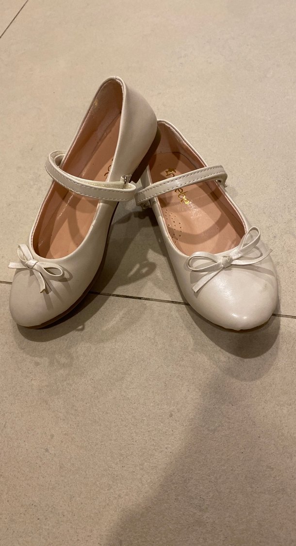 Bej Fiyonklu Kız Çocuk Babet - Görsel 2