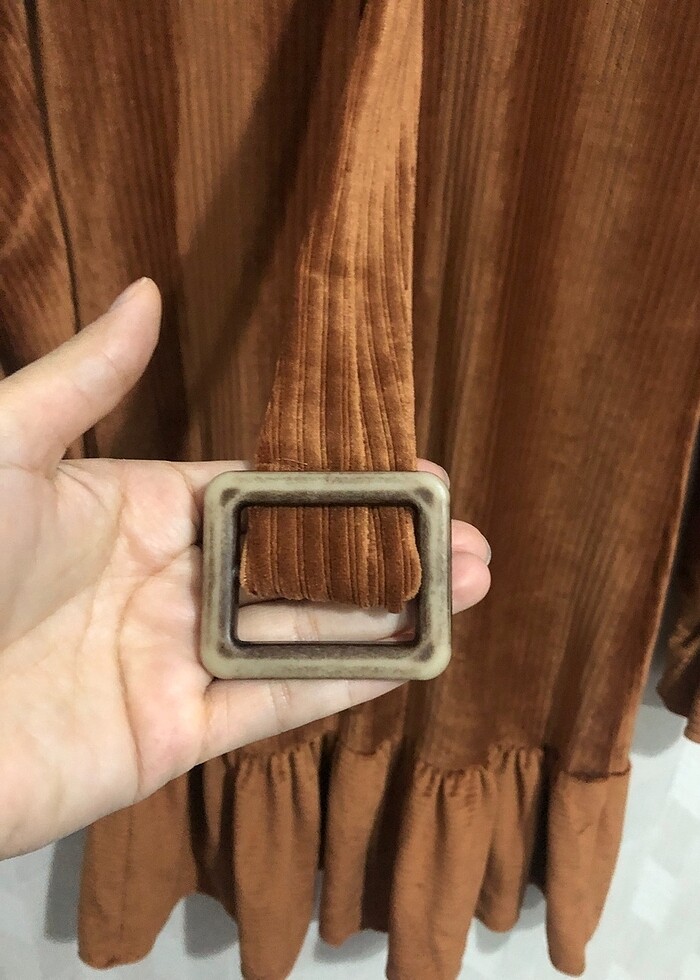 Kadife Elbise - Görsel 2