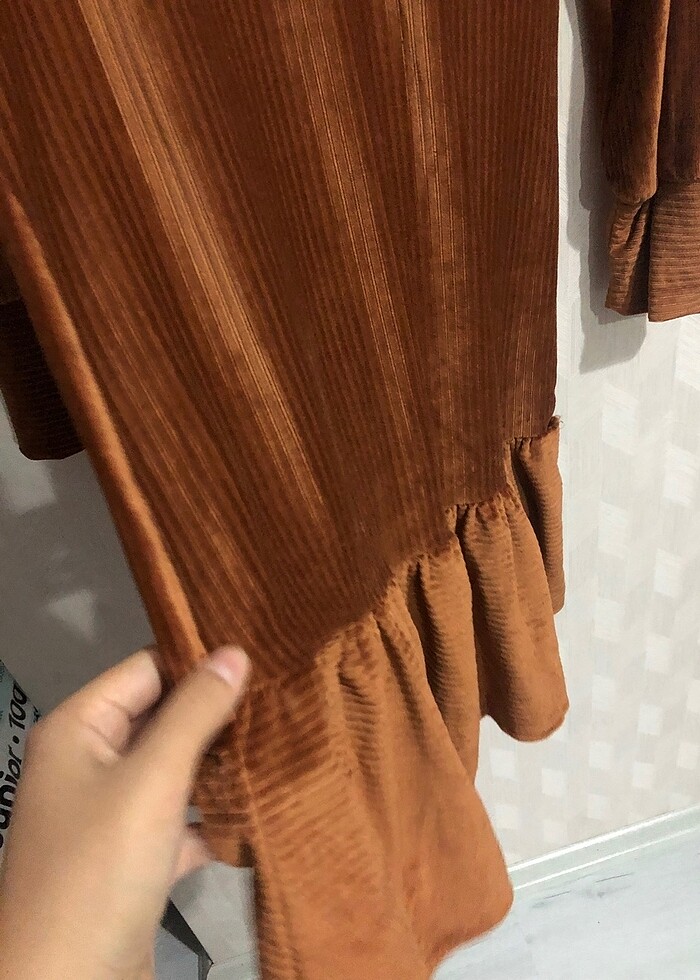 Kadife Elbise - Görsel 3