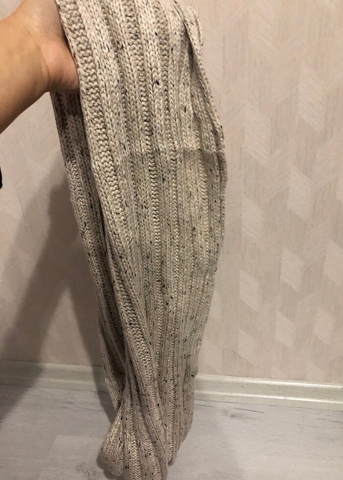 Bershka boyunluk - Görsel 2