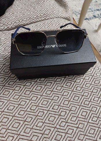 Renkli Parlak Kadın Güneş Gözlükleri - Görsel 3