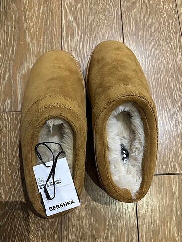 Bershka Yeni etiketli
