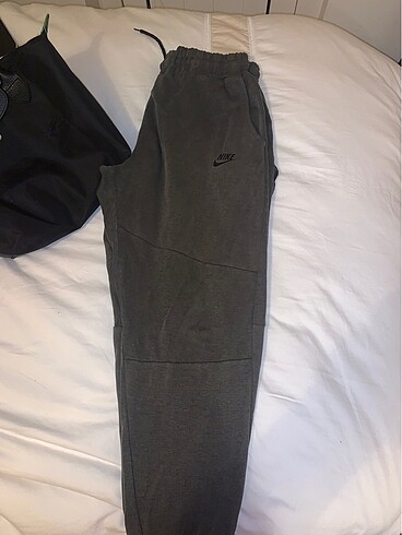 xxl Beden Nike tech fleece haki