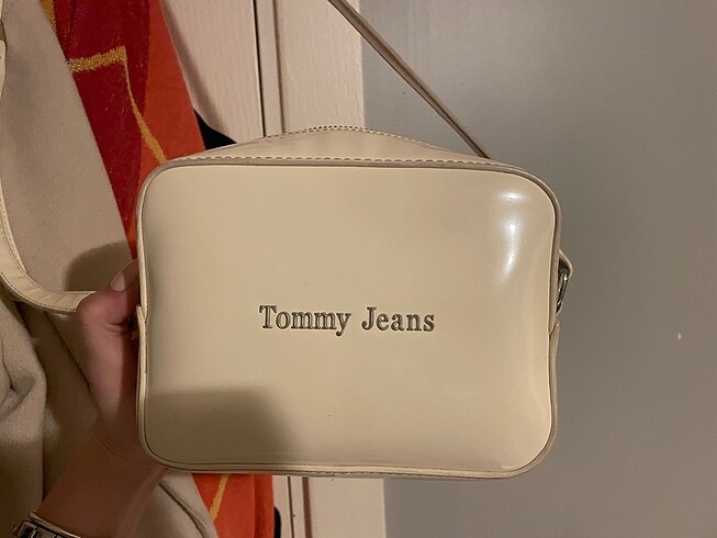tommy hilfiger jeans canta