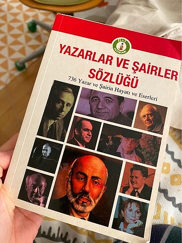 yazarlar ve şairler sözlüğü