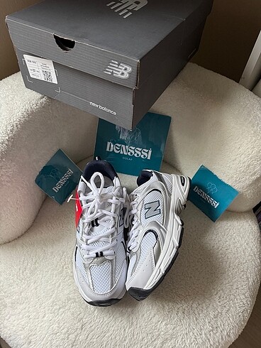 New balance 530