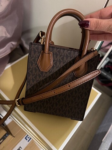Beden Michael Kors askılı çanta