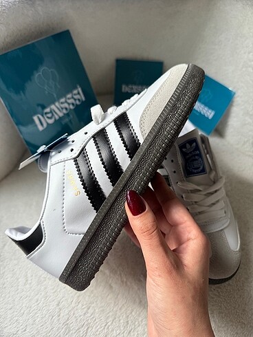 Adidas Samba deri ayakkabı