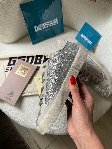 Golden Goose Deluxe Golden Goose Deluxe