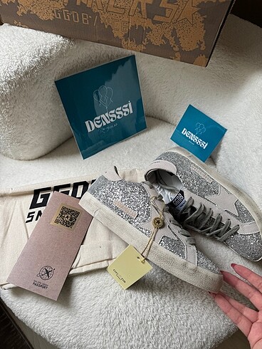 Golden Goose Deluxe