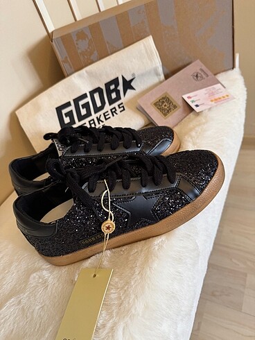 Golden Goose Deluxe