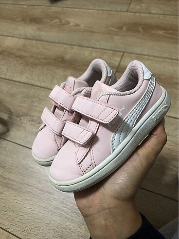 22 Beden pembe Renk Puma kız çocuk spor ayakkabı