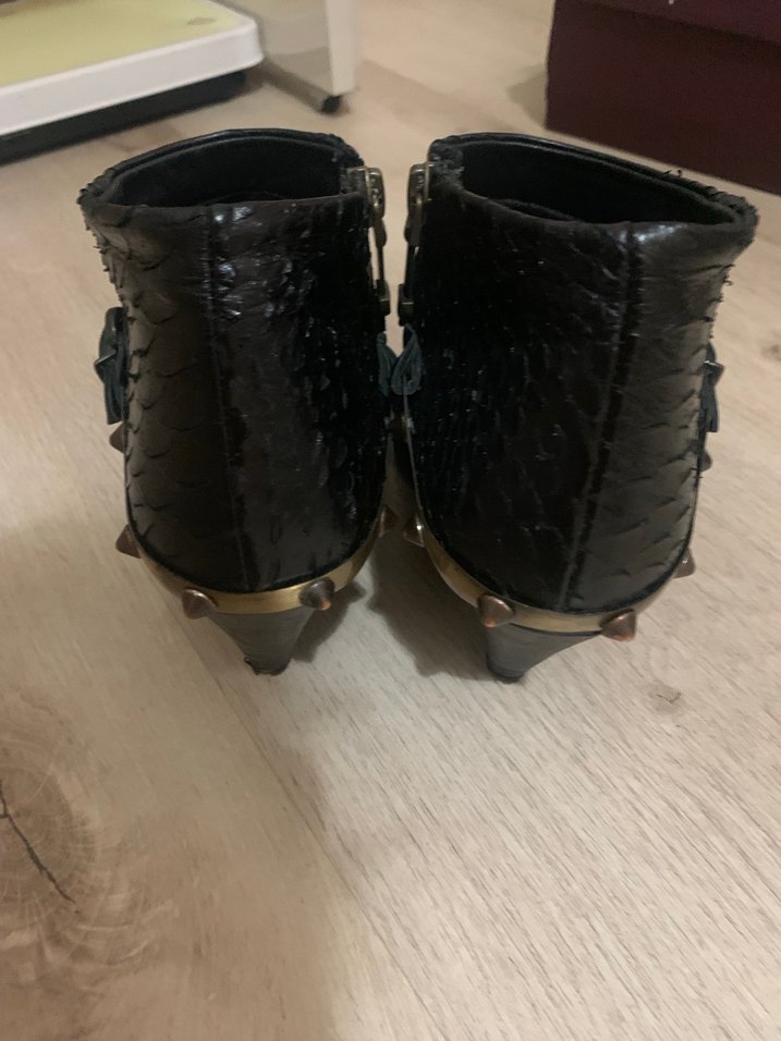 DERİ TASARIM BOT - Görsel 3