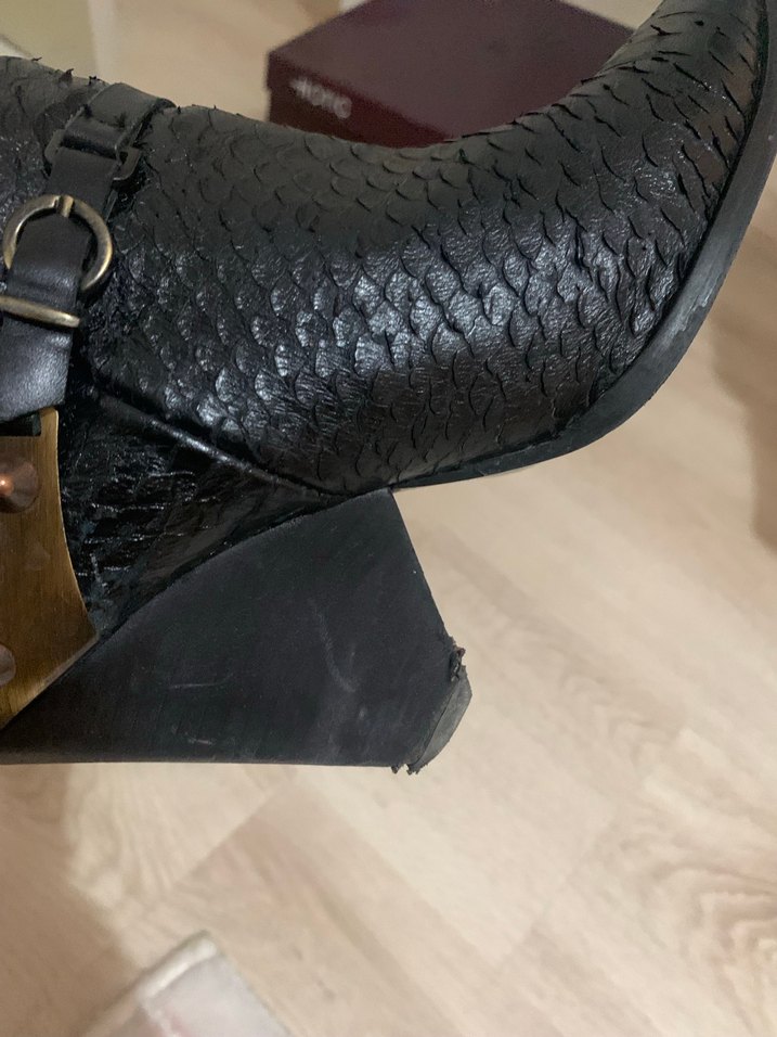 DERİ TASARIM BOT - Görsel 5