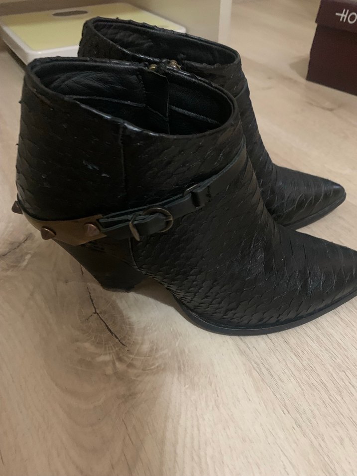 DERİ TASARIM BOT - Görsel 4