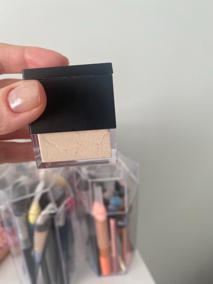 Huda Beauty Pudra - Görsel 3