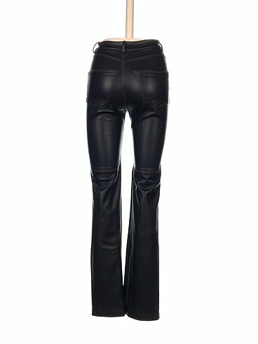xs Beden Pull and Bear Süveter %70 İndirimli.