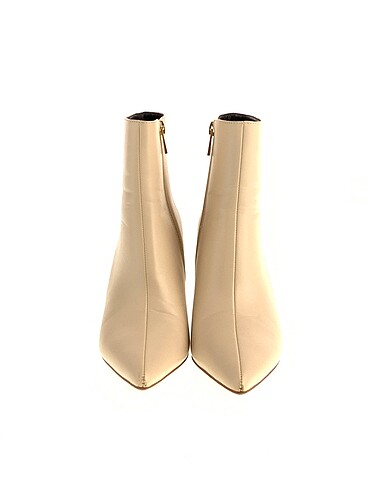 37 Beden Nine West Bot %70 İndirimli.