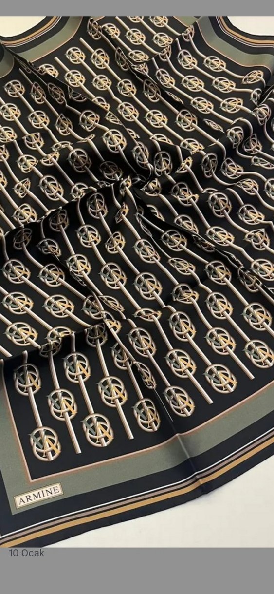 Zincir Detaylı Çok Renkli Kadın Eşarp - Görsel 2