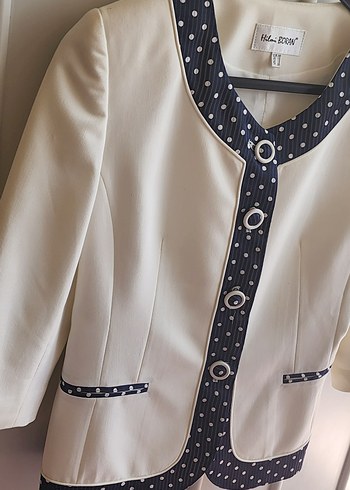 Beyaz Kadın Düğmeli Midi Ceket - Görsel 6