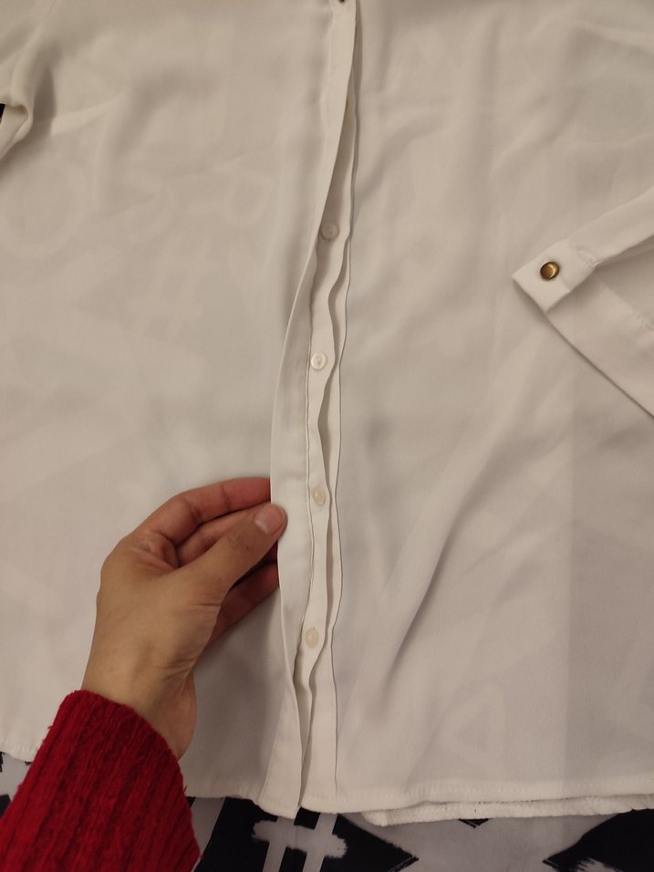 fakir Kollu V Yaka Beyaz Kadın Gömlek - Görsel 2