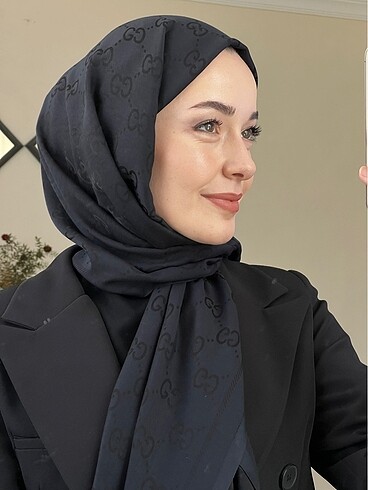 Siyah şal