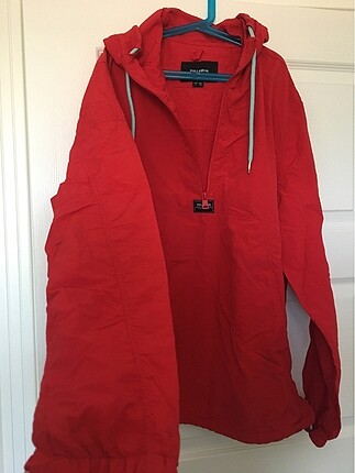 Pull and Bear Pull and Bear