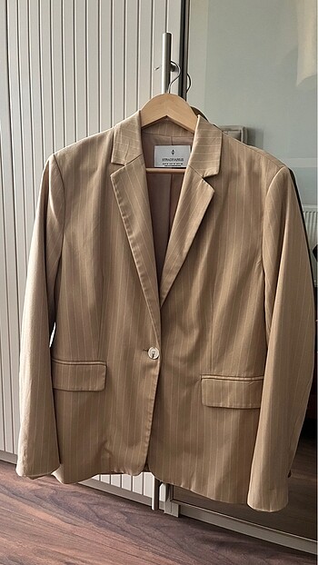 Stradivarius çizgili krem blazer