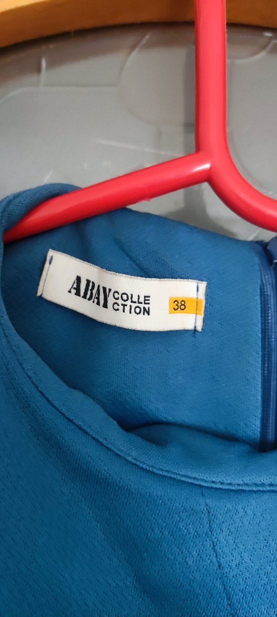 Mavi Uzun Drapeli Kadın Elbise - Görsel 2