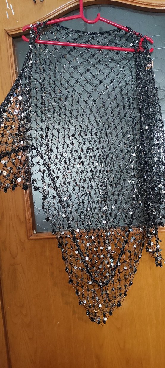 Boncuk İşlemeli Siyah Kadın Atkı - Görsel 2