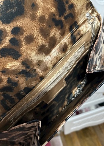 Kahverengi Leopar Desenli Kadın Deri Portföy Çanta - Görsel 2