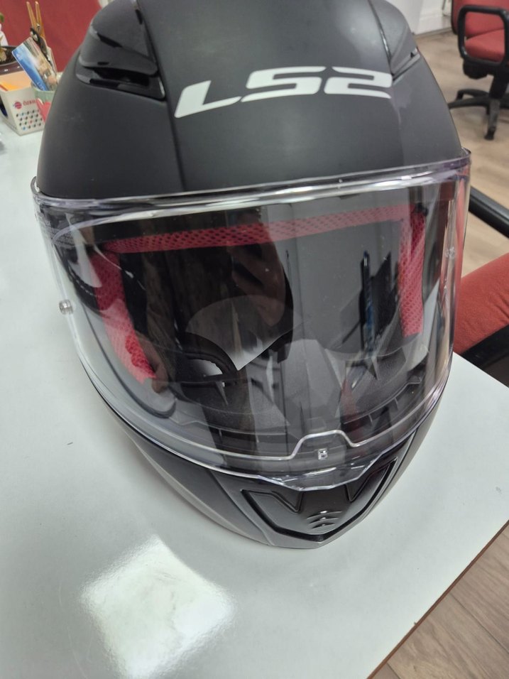 Siyah LS2 Motosiklet Kaskı Velcro Bantlı - Görsel 4