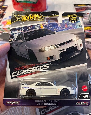 Hot Wheels Nissan Skyline R32