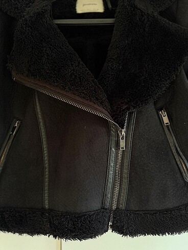 l Beden Stradivarius Biker Mont