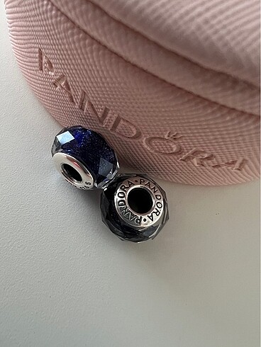  Beden Pandora murano charm