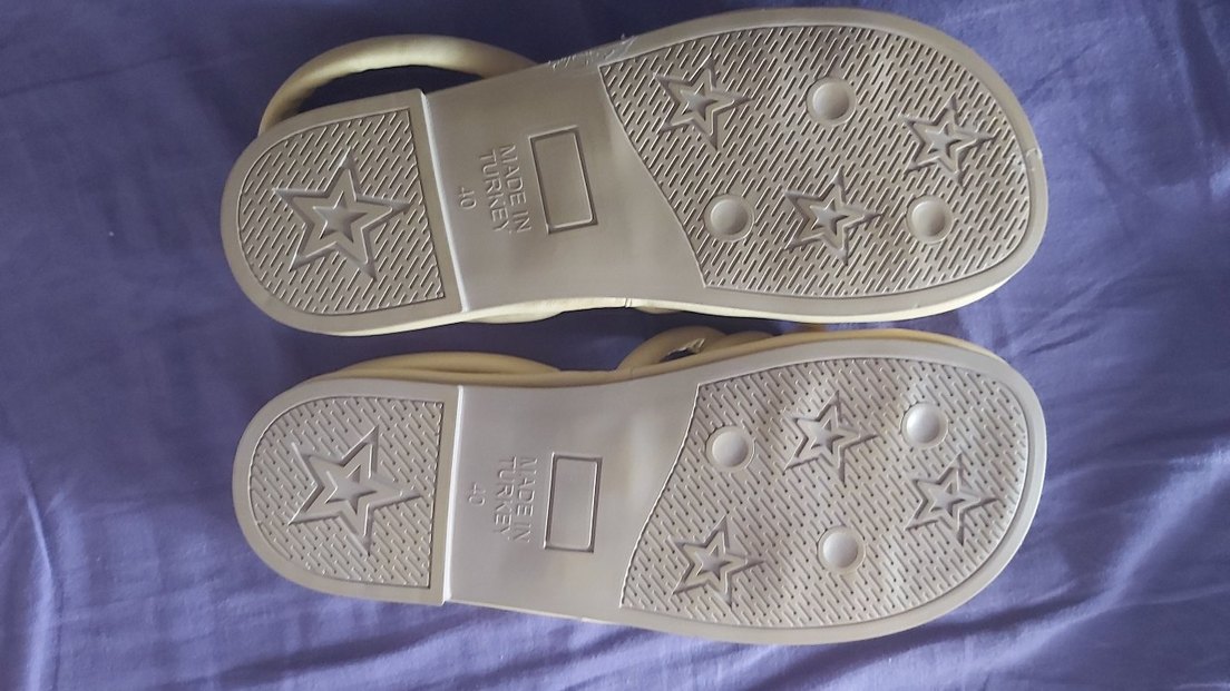 Sari bantlı Kadın Puf Sandalet - Görsel 2