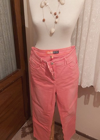 Diğer Pembe Düğmeli Bol Kesim Midi Denim Pantolon