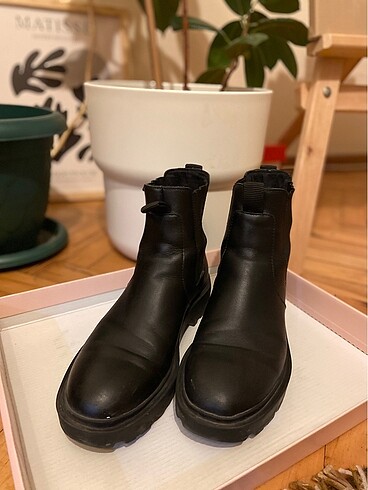 Zara Chelsea Bot