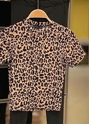 Leopar tişört