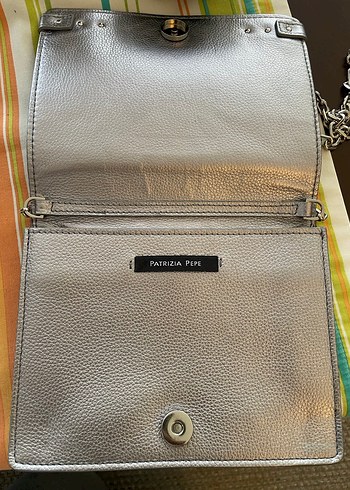 Patrizia Pepe Gri Deri Zincir Detaylı Kadın Çanta - Görsel 2