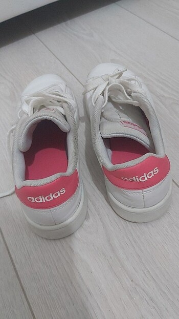 34 Beden Adidas Stan Smith Beyaz Sneaker