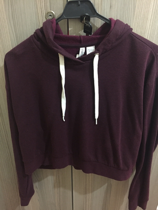 H&M H&m kısa sweatshirt..
