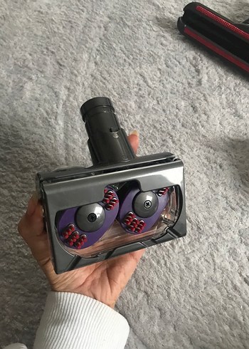 Dyson kablolu supurge - Görsel 12