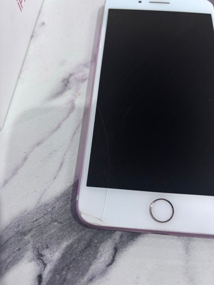 Pembe iPhone 7 Plus - Görsel 4